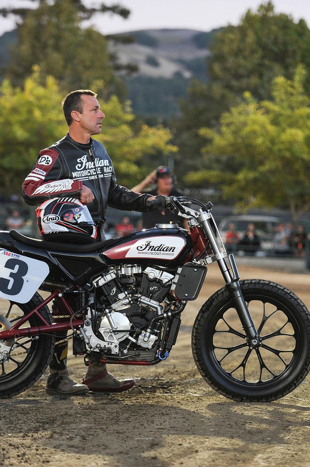 FTR750 race bike photo